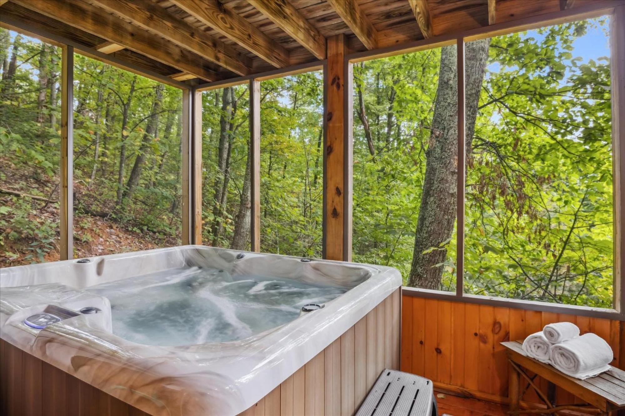 Views, Game Room And Hot Tub Bearway To Heaven Sevierville Eksteriør billede