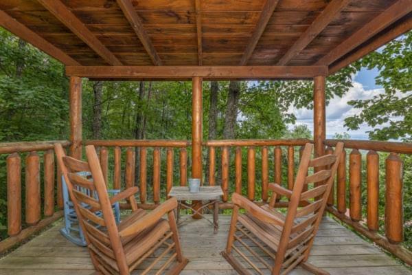 Views, Game Room And Hot Tub Bearway To Heaven Sevierville Eksteriør billede